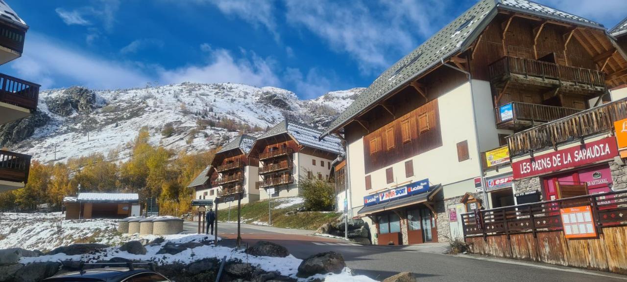 Agréable appartement de 6 pers au pieds des pistes ,wifi gratuit à Saint-Sorlin-d'Arves labelise 3 étoiles au gîte de France Esterno foto