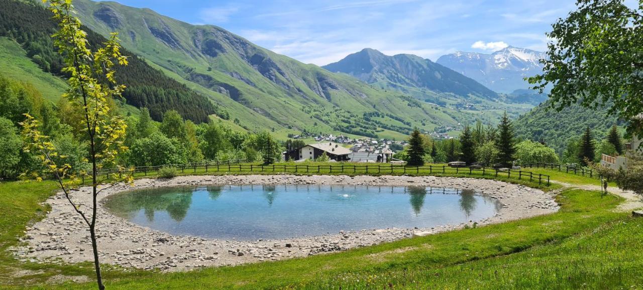 Agréable appartement de 6 pers au pieds des pistes ,wifi gratuit à Saint-Sorlin-d'Arves labelise 3 étoiles au gîte de France Esterno foto