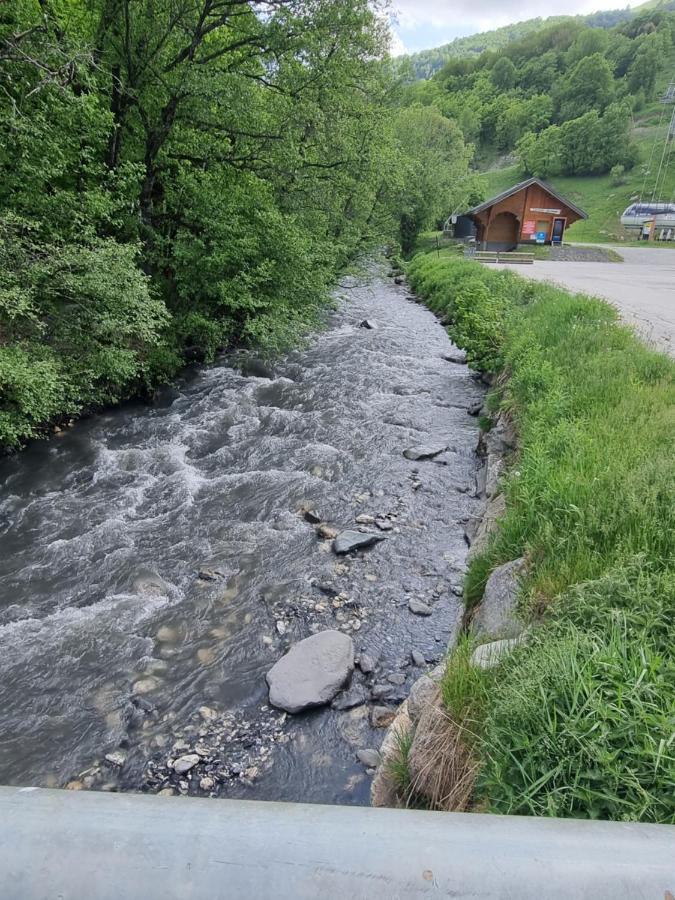 Agréable appartement de 6 pers au pieds des pistes ,wifi gratuit à Saint-Sorlin-d'Arves labelise 3 étoiles au gîte de France Esterno foto