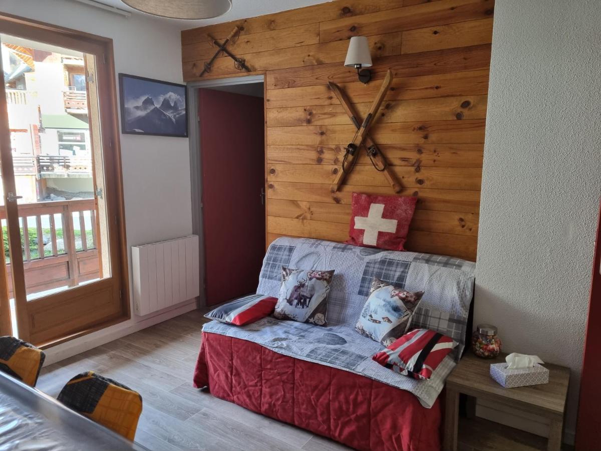 Agréable appartement de 6 pers au pieds des pistes ,wifi gratuit à Saint-Sorlin-d'Arves labelise 3 étoiles au gîte de France Esterno foto