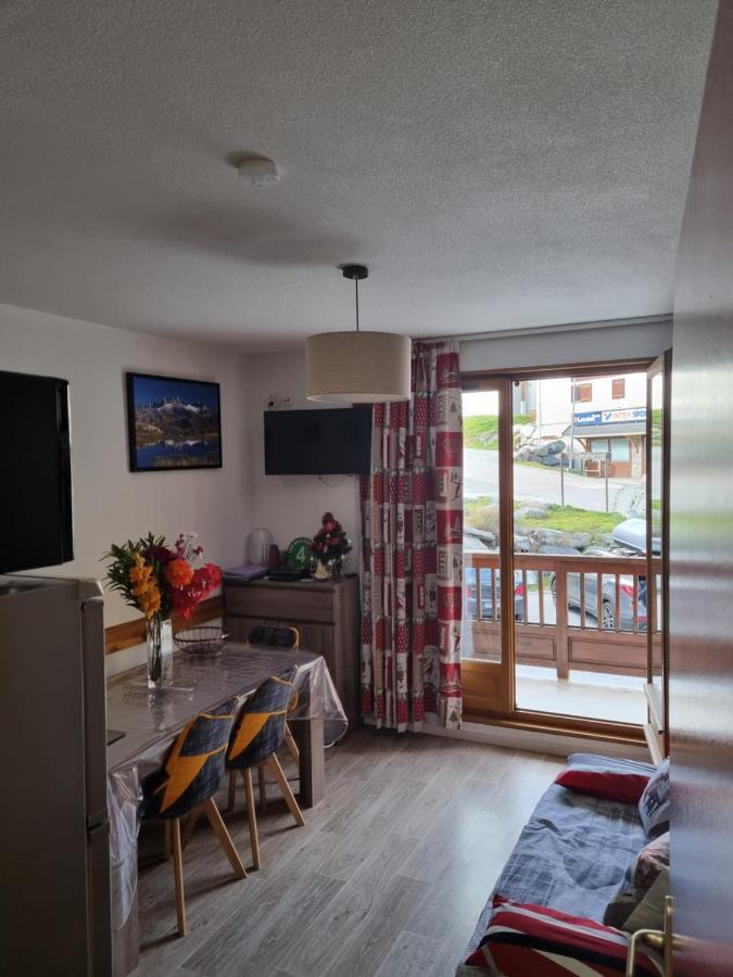 Agréable appartement de 6 pers au pieds des pistes ,wifi gratuit à Saint-Sorlin-d'Arves labelise 3 étoiles au gîte de France Esterno foto